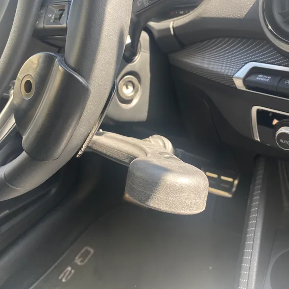 Manual service brake lever